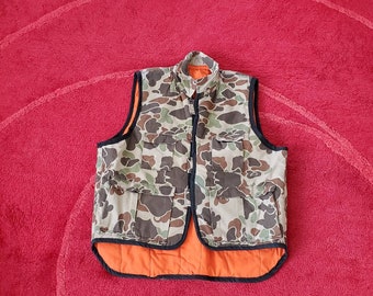 Reversible Camouflage vest hook and loop fastener camo one side blaze orange reverse side boxy cut men's medium