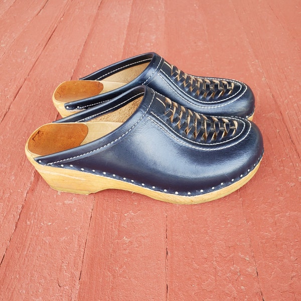 vintage Bastad clogs wooden leather clogs woven design made in Sweden size 38 vintage '70s or '80s nice used condition navy blue