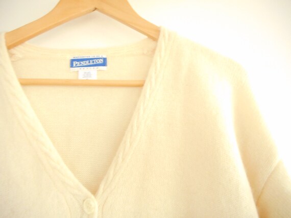 Pendleton Cardigan Sweater Cream Color V Neck But… - image 4