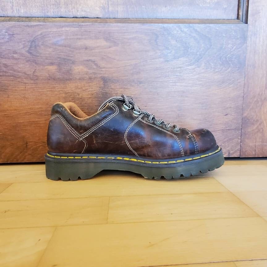 dr martens metal tip laces