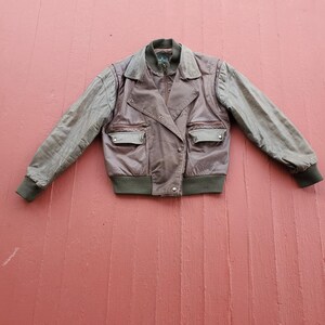Green and Brown Leather bomber flight Jacket Canvas Accents Boundary Waters 80&#39;s vintage men&#39;s medium ribbed neck double Breasted