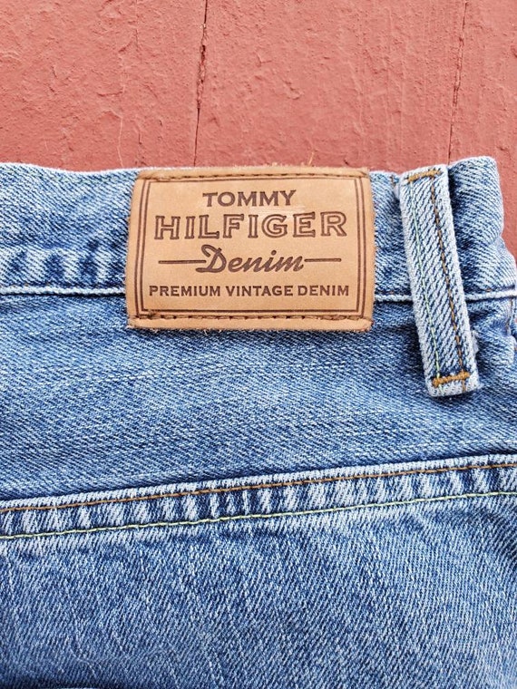 Tommy Hilfiger long denim shorts Freedom Fit vint… - image 4