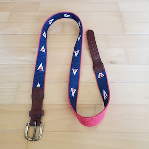 Sailboat preppy leather end belt Leather Man Limited 90's vintage XXL size 44 nautical men's belt