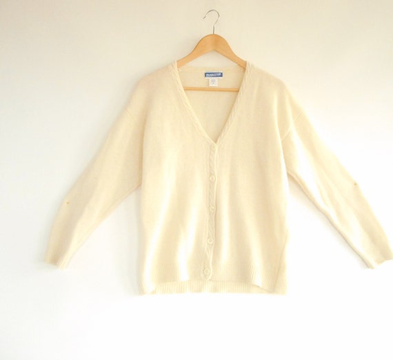 Pendleton Cardigan Sweater Cream Color V Neck But… - image 1