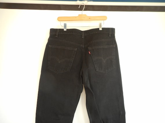 Vintage Levi's 505 Jeans: Men's Black Regular Fit Straight Leg (38