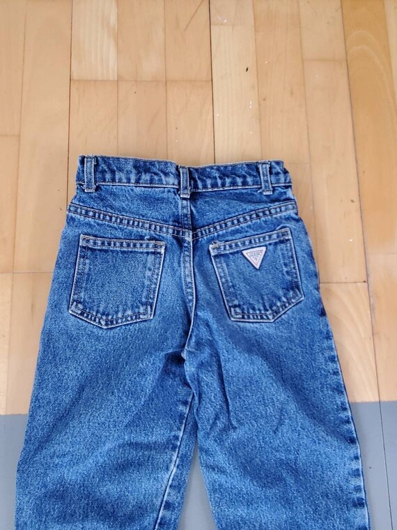 Girl's Guess jeans size 7 torn knee high waist ta… - image 5