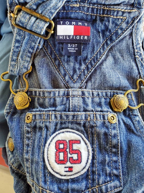 Tommy Hilfiger Baby denim bib overalls Size 3T to… - image 6