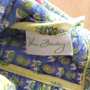 Vera Bradley citrus lime elephant shoulder bag retired stiff bottom insert medium size button closure 13/9 quilted bag vintage Vera Bradley image 3
