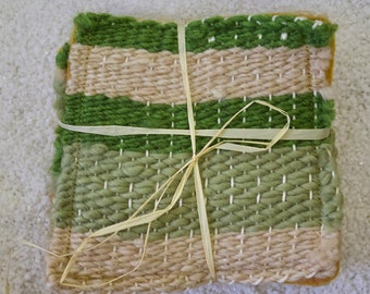 SPRING SAGE // 5"x15" Set aus vier handgewebten Untersetzern.