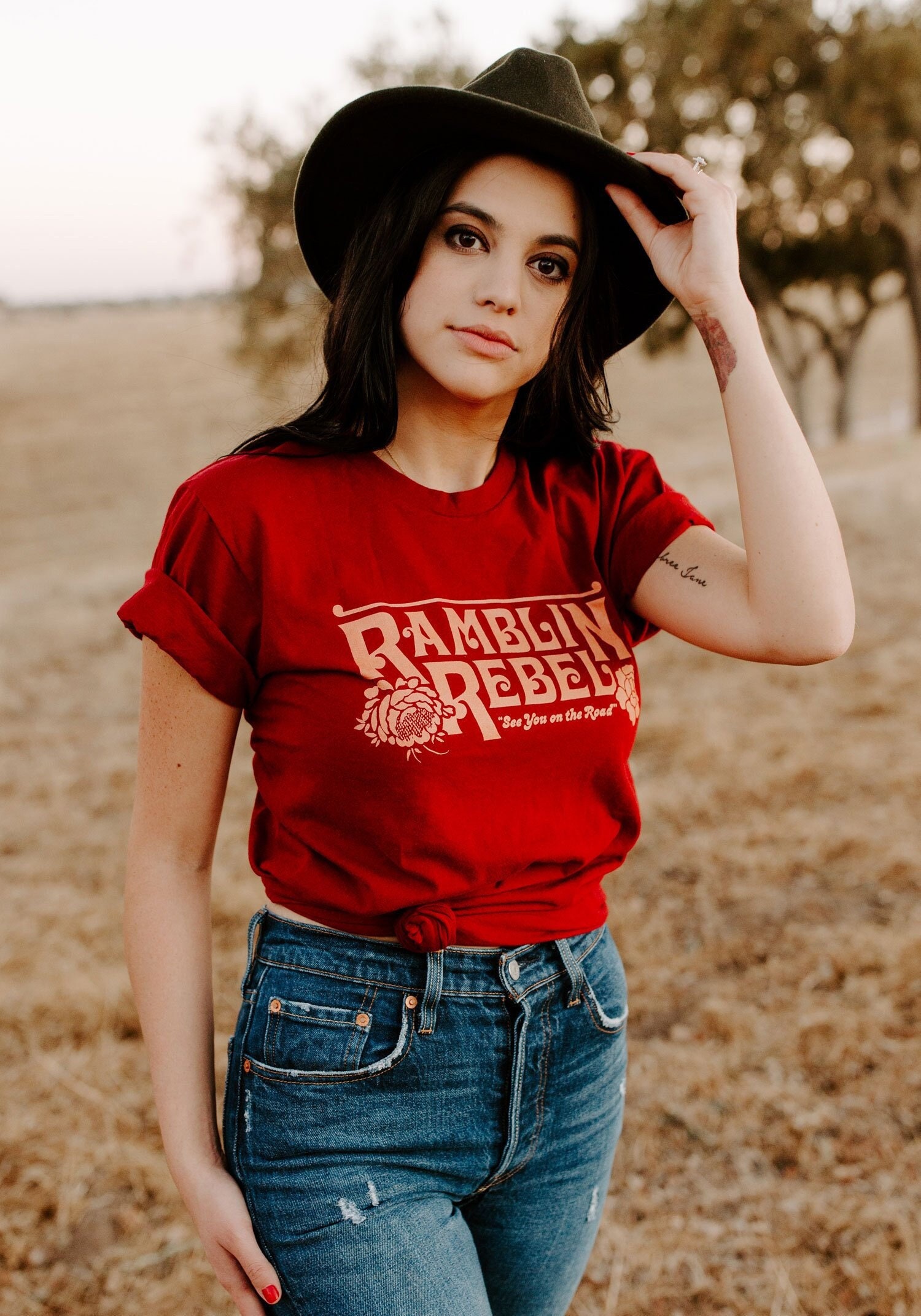 Ramblin Rebel Tee / Womens Graphic Tees 