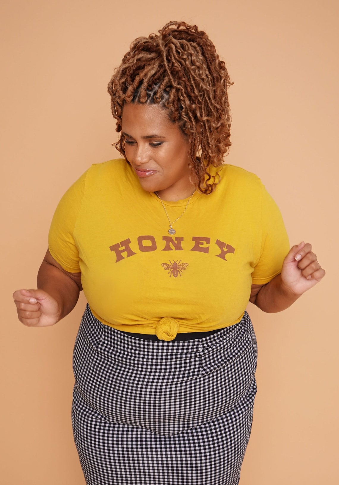 Honey Bee Tee Honey Bee Shirt Aesthetic Tshirt Tumblr T Etsy