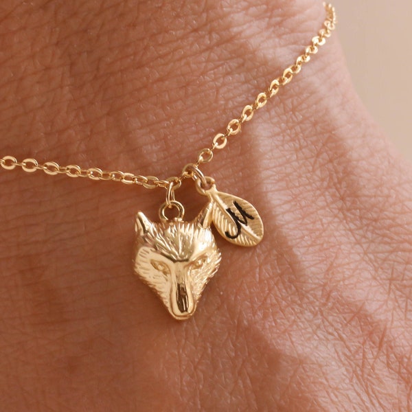 wolf bracelet. wolf necklace. wolf  jewelry. personalized jewelry. family jewelry.  handstamp initial bracelet.
