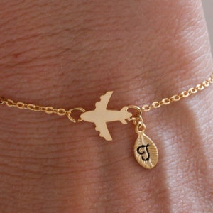 gold airplane bracelet. airplane necklace. airplane jewelry. personalized jewelry. handstamp initial bracelet.personalized bracelet.