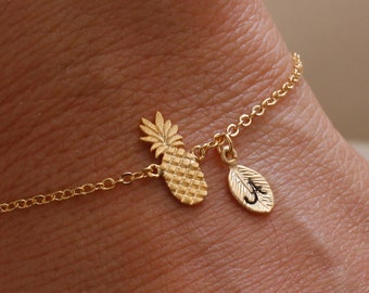 pineapple bracelet. pineapple jewelry. custom bracelet. personalized jewelry. handstamp initial bracelet.gold filled bracelet.