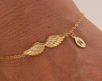 wing bracelet. wing jewelry. custom bracelet. personalized jewelry. handstamp initial bracelet.gold filled bracelet.