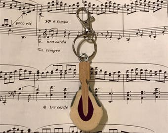 Piano hammer key chain reusing 1970's vintage piano hammer