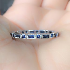 Vintage Sapphire Band Baguette Dot Blue Sapphire Ring Baguette Round Bezel Blue Sapphire Unique Wedding Band Gaurd Ring September Birthstone