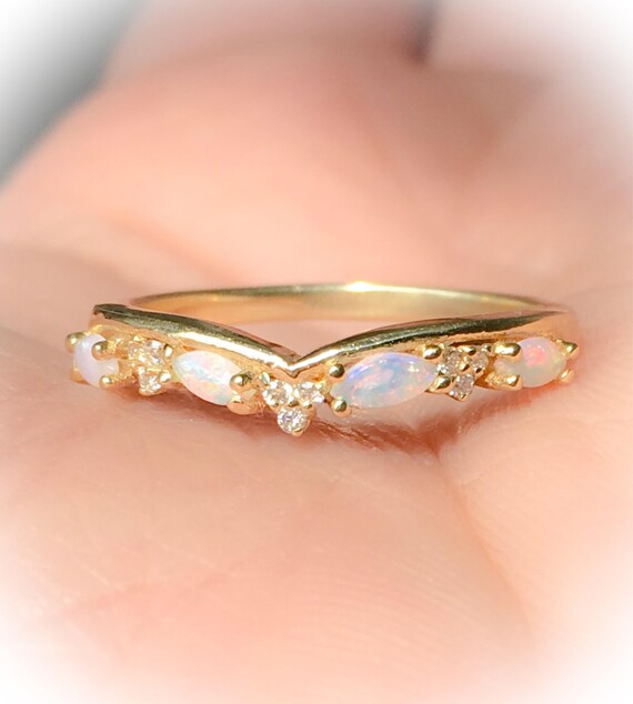 shadow band ring