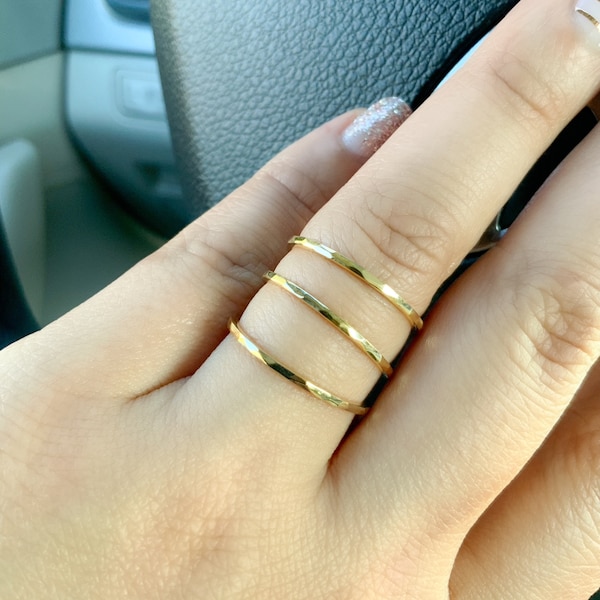 Thin Plain Band SOLID Gold 14K or 18K/ Handmade Faceted Stack Ring/ 1.5mm Hammered Knuckle, Pinky or Thumb Ring/ Shiny Thin Semanario Rings