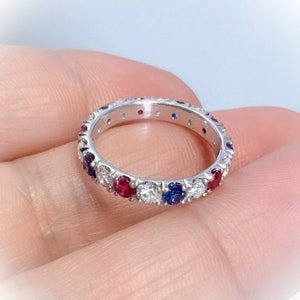 ダイヤモンド ブルー サファイア ルビー 3 mm バンド / 交互 9 月 7 月誕生石 パヴェ フル エタニティ リング / レッド ホワイト ブルー アメリカン パトリオティック スタック
