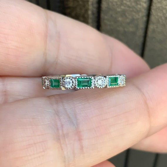 Bezel Set Diamond Alternating Mother's Family Birthstone Ring Bezel Set Diamond Alternating Mother's Family Birthstone Ring