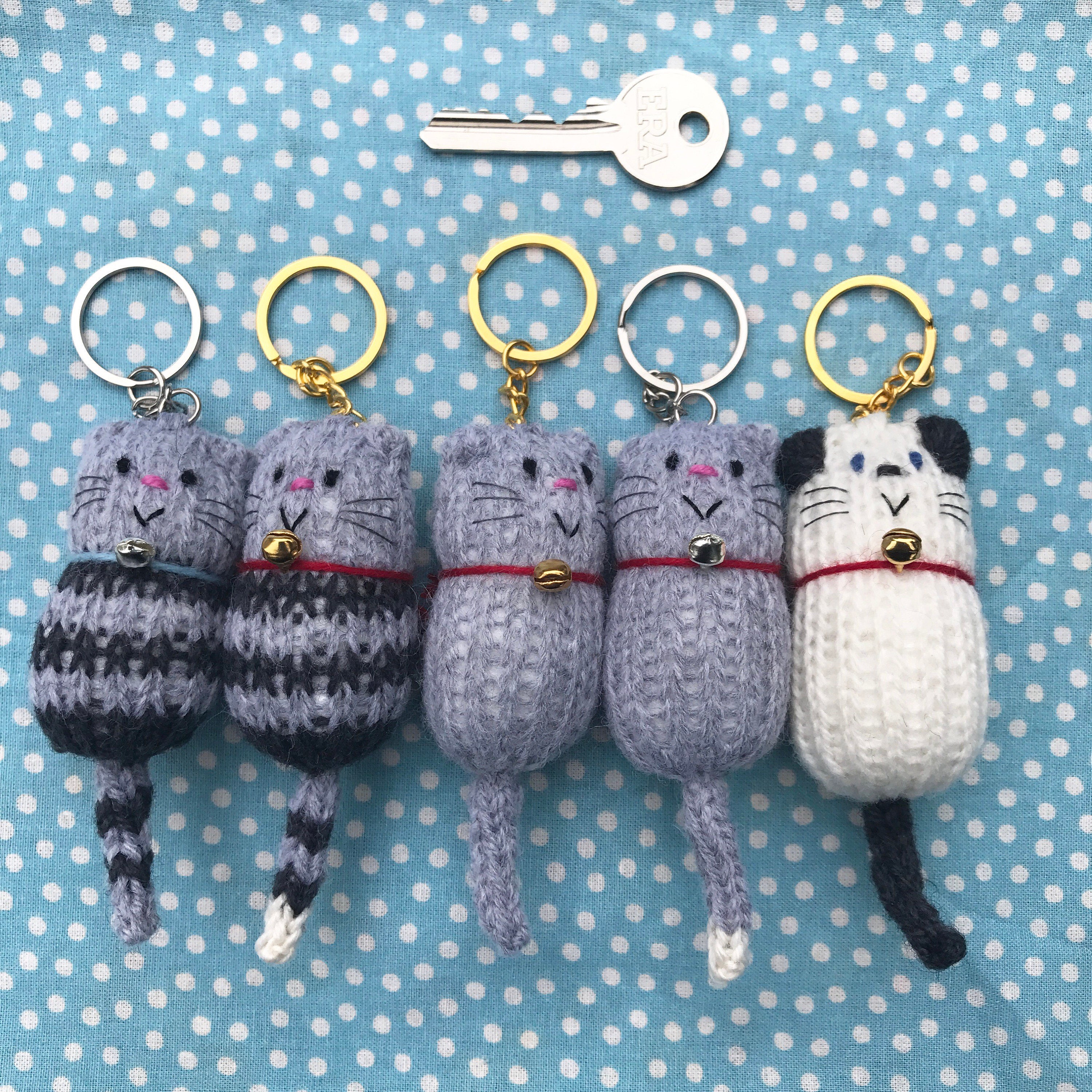 Hand Knitted Fat Cat Keyring/bag Charm - Etsy