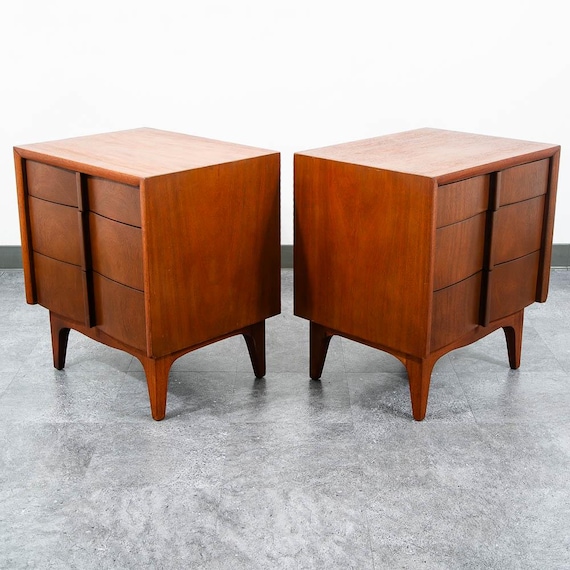 Mid Century Modern Nightstands End Side Tables Martinsville Mahogany 3 Drawer NM