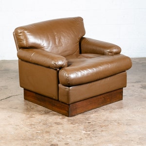 Mid Century Modern Lounge Chair Brown Leather 70s 80s Platform Vintage Armchair