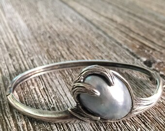 Vintage Sterling Silver Cuff with Grey Osema Pearl