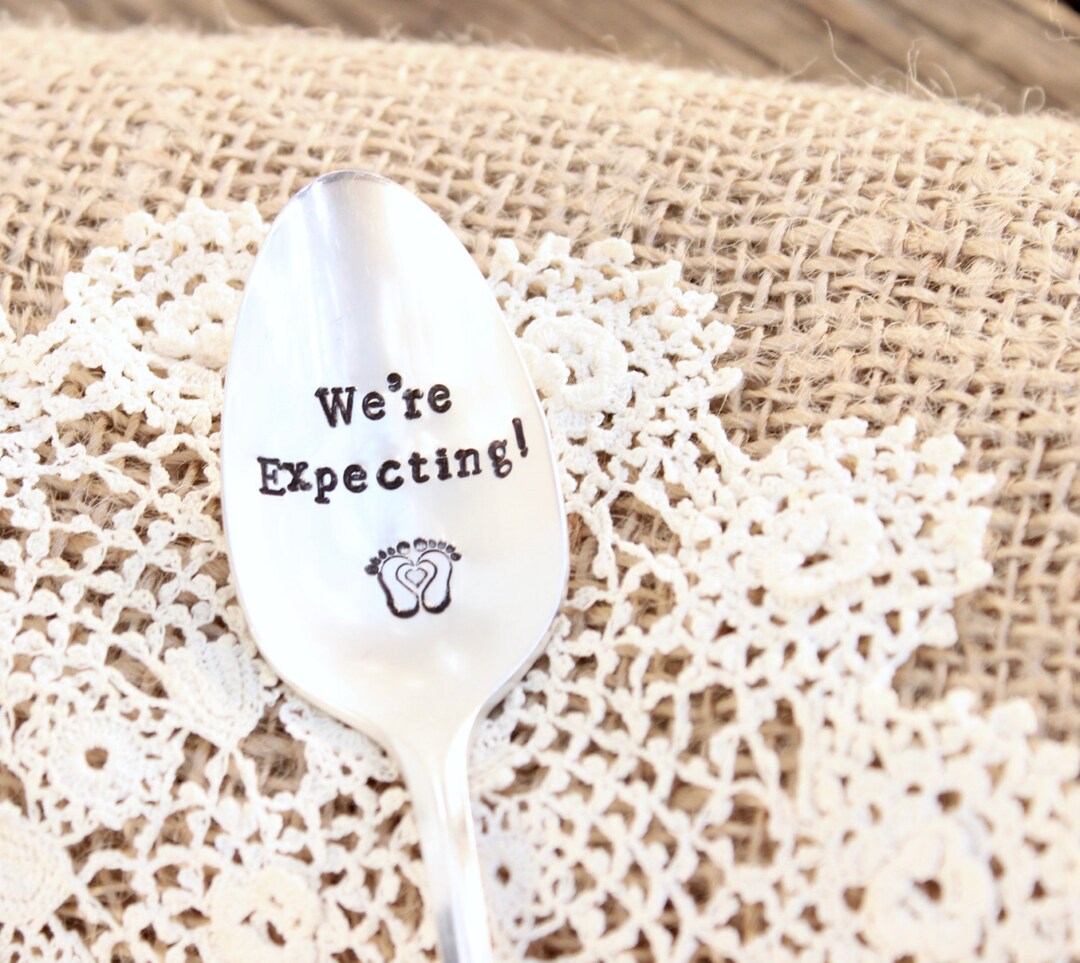 We're Expecting Spoon Pregnancy Gift Message Dessert Cake Dinner Fork