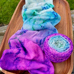 Pool Party Gradient Yarn Cake DK WEIGHT 100% SW Shaniko Wool