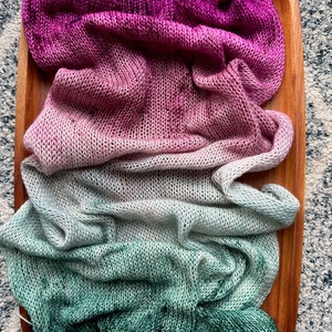 Sedum Gradient Yarn Cake FINGERING WEIGHT 100% SW Shaniko Wool