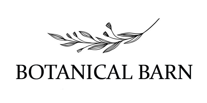 K&ouml;nnte beinhalten: Schwarzwei&szlig;-Illustration eines belaubten Zweigs mit dem Text "Botanical Barn" darunter.