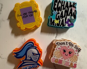3D Printed Accessories • Concha Fidget Clicker • Straw Topper • Badge ...