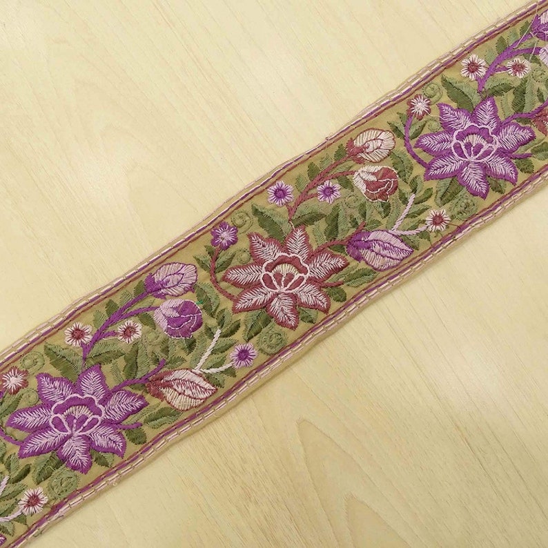 Trim By The Yard Women Sari Border MIN-SW-VB17749A Tortilla Brown Used Fabric Trim Indian Vintage Sari Border Ribbon Dress Lace
