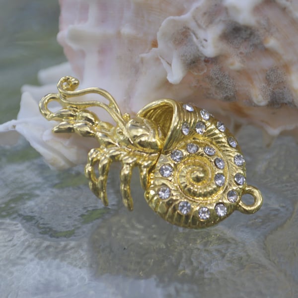 Hermit Crab Magnetic Clasp. (M02G) Original Design and New Arrival: gold plated with rhinestones. Ocean lover must see!!