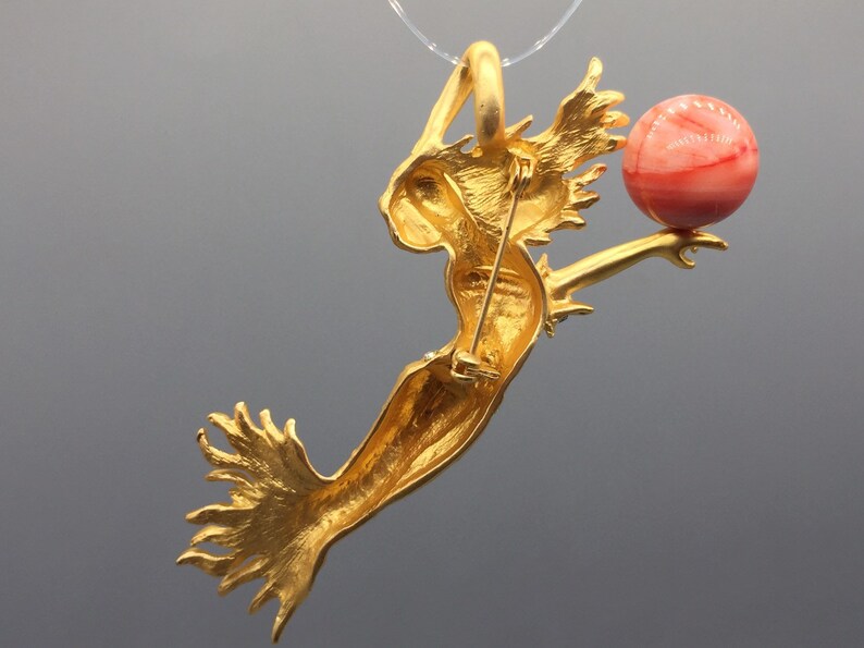 Frost gold plated. Mermaid pendant or brooch with one pin to hold drilled beads in PD02FG copyrighted design beads not included