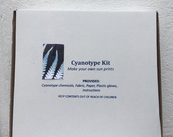 Cyanotype kit - create your own botanical sun print.