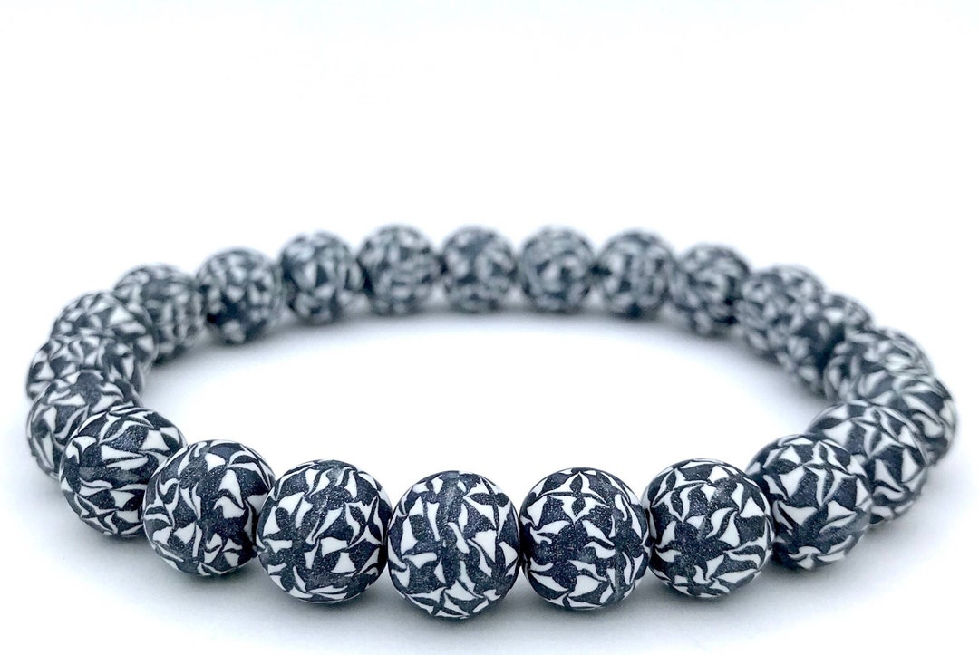 Silver and White Polymer Clay Bead Bracelet, Stretch, Pewter