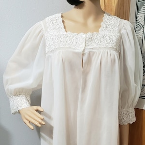 50s Sheer White Peignoir Robe, MD
