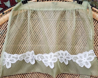 60s Sheer Green Lace Pockets Apron