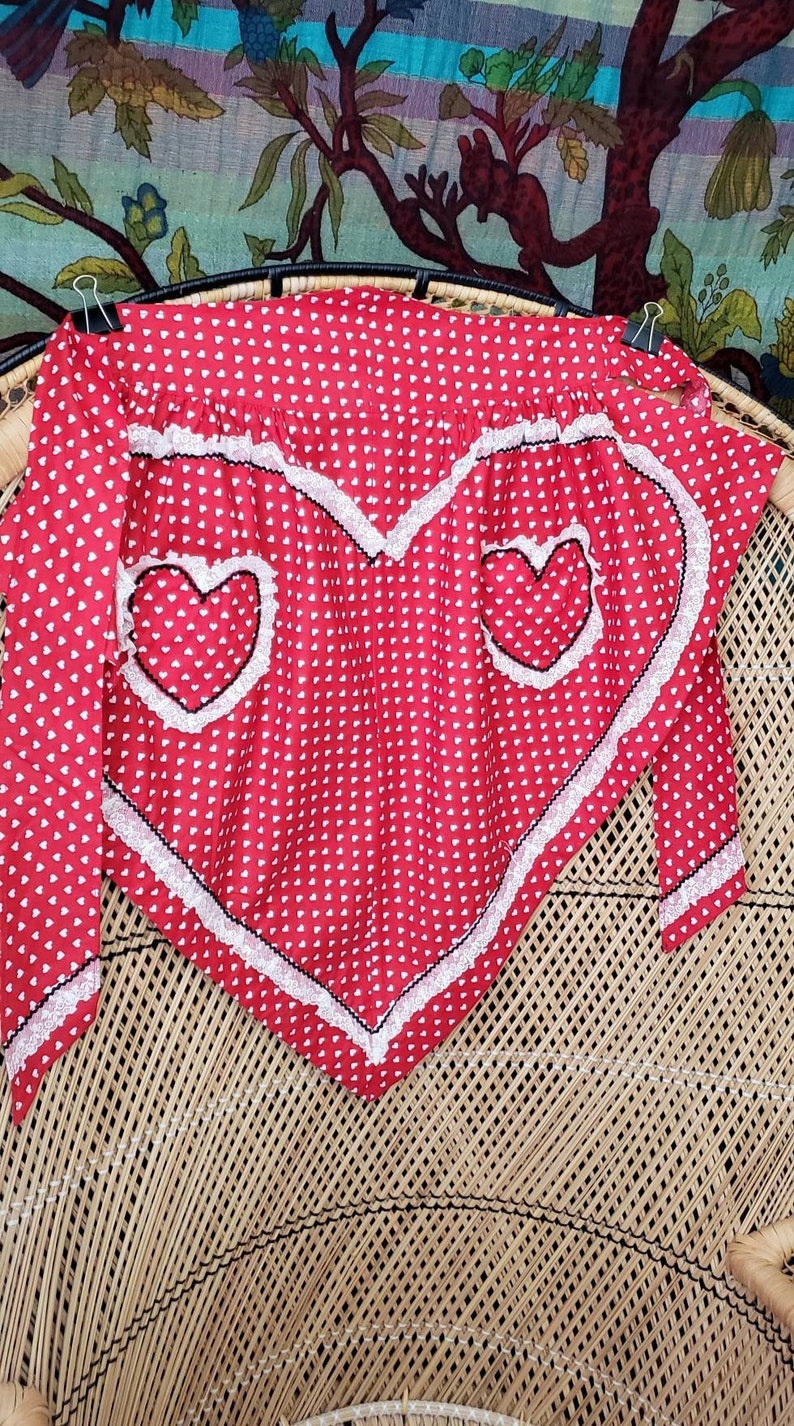 50s Red Heart Apron With Heartshaped Pockets Vintage Hearts Etsy