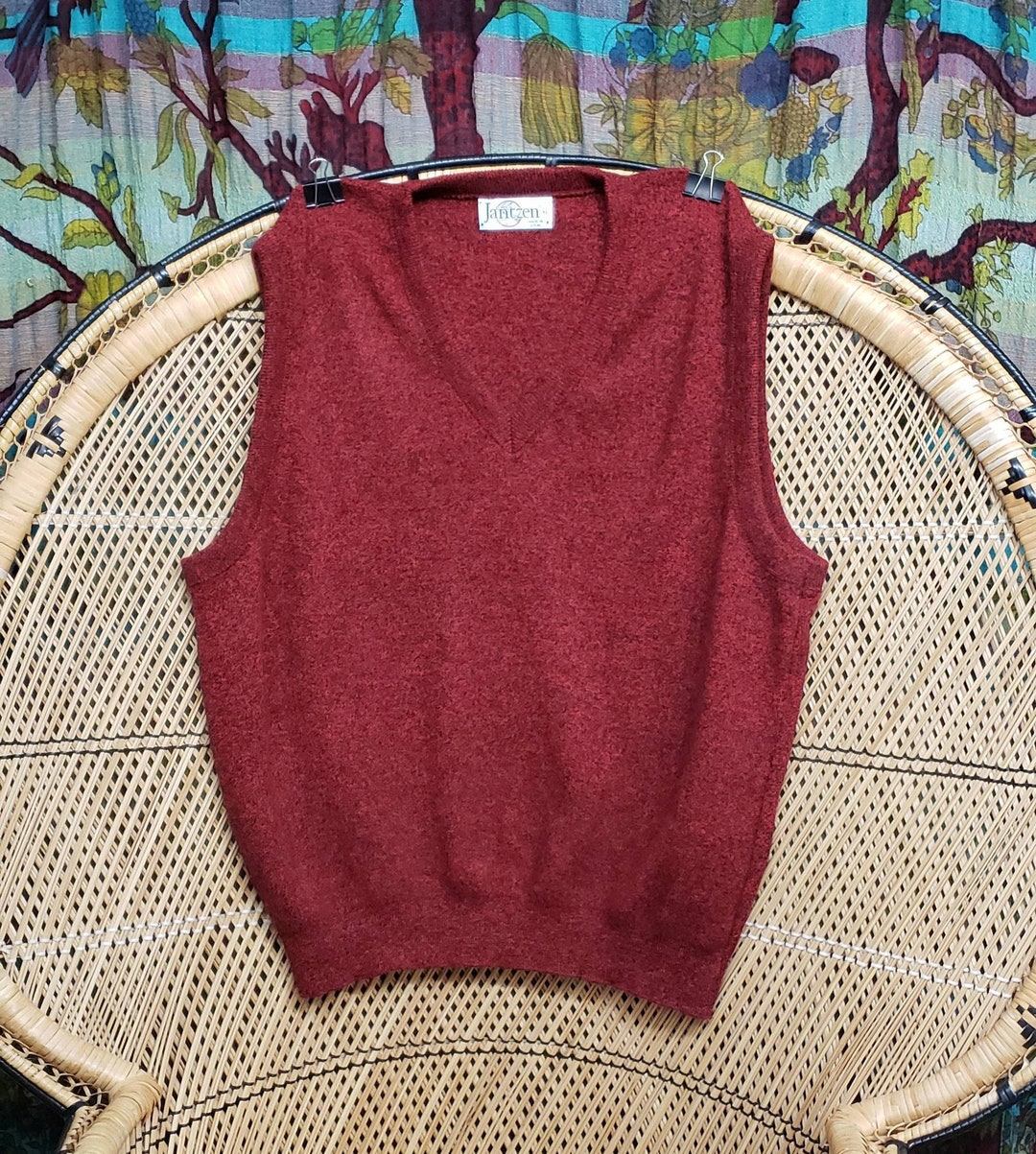 90s Men's Red & Black Sweater Vest by Jantzen XL Etsy