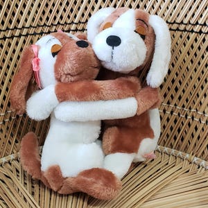 1976 Plush Hugging Puppies By R. Dakin & Co