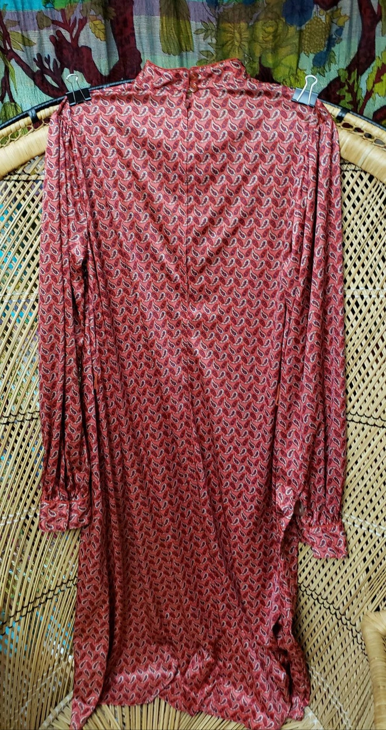 60s Paisley Long Sleeve Nightgown by Queens Way to Fashion - Etsy