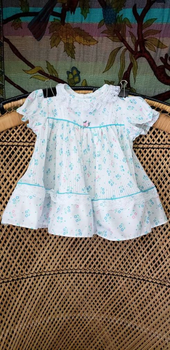 80s Pleated Baby Dress By Sears, Small Infant 14-… - image 3