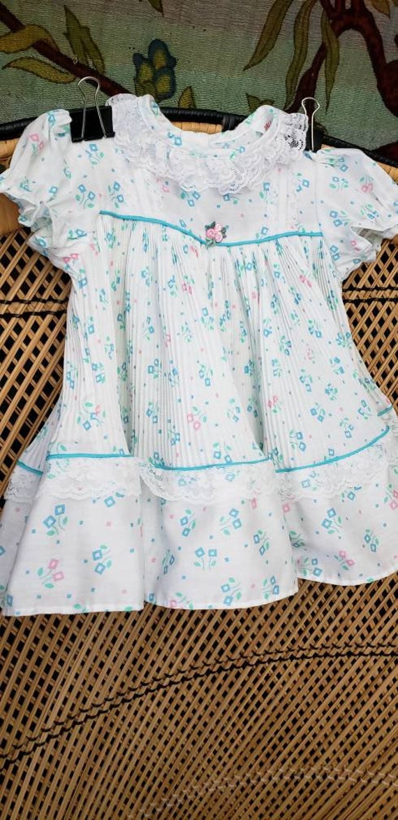 80s Pleated Baby Dress By Sears, Small Infant 14-… - image 4