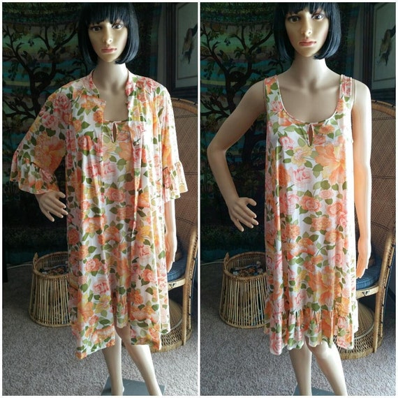 60's Floral Vanity Fair Peignoir Set, Floral Bell