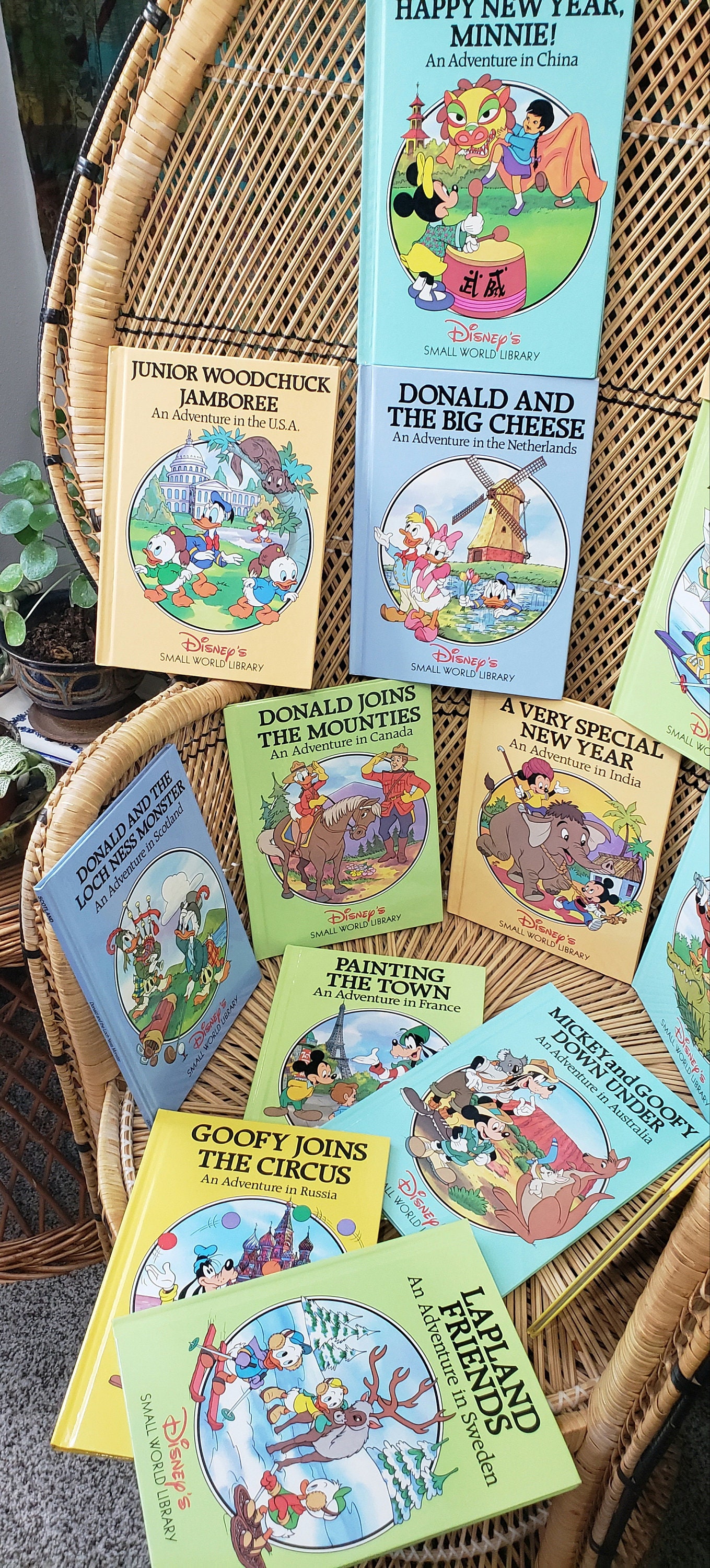 90s Disney's Small World Library Set of 15 - Etsy