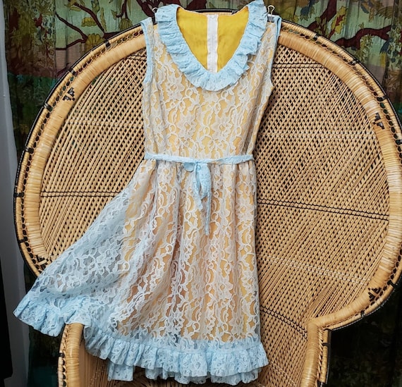 60s Golden Baby Blue Lace Dress, SM/MD 60s Golden Baby Blue Lace Dress, SM/MD